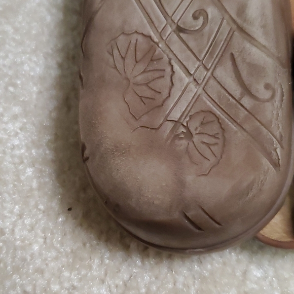 Baretraps Sandals Brown,  sz: 9 - Picture 3 of 4